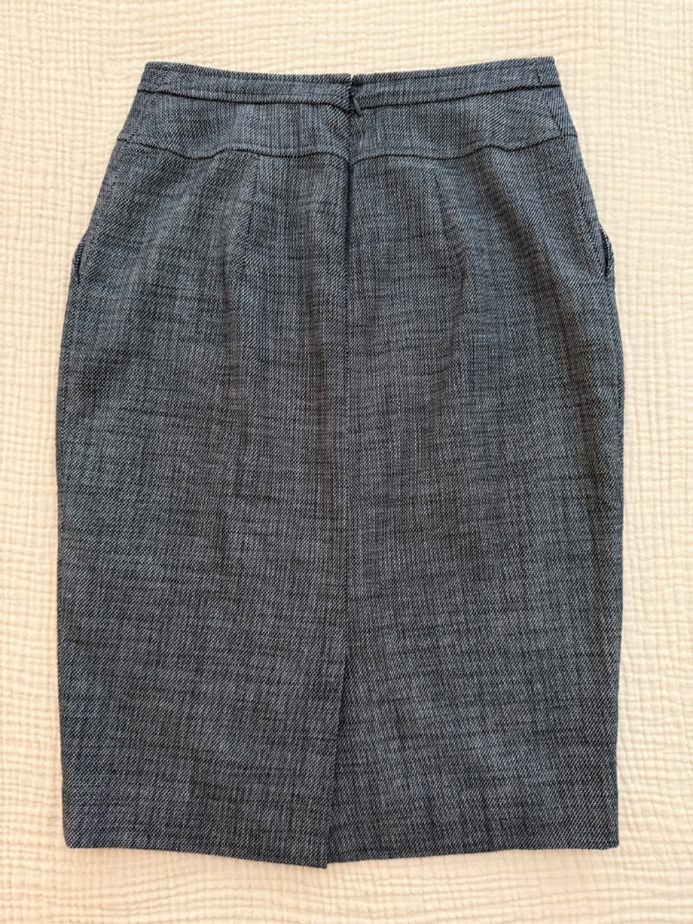 WHBM Navy Tweed Pencil Skirt - Picture 2 of 6